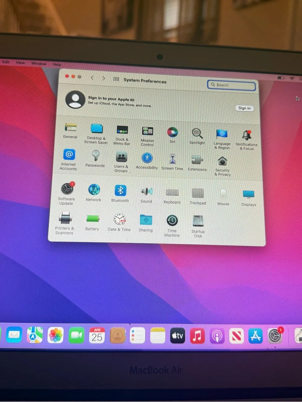 Apple MacBook AIR MAC OS MONTEREY